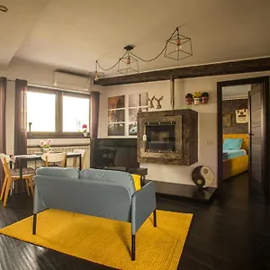  Apartment Amo Romania